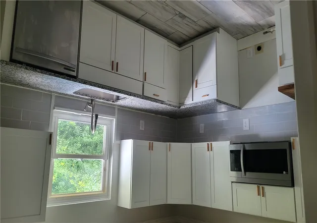 Photo 8 of Single family home for sale at 541 E Main St, Xenia, OH 45385 | MLS# 964875 | Listing updated on 2026-08-24