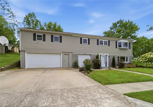 Photo 2 of Sale Pending at 3100 E Cunnington Ln, Dayton, OH 45420 | MLS# 964920 | Listing updated on 2026-08-09