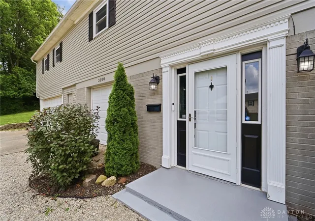 Photo 3 of Sale Pending at 3100 E Cunnington Ln, Dayton, OH 45420 | MLS# 964920 | Listing updated on 2026-08-09