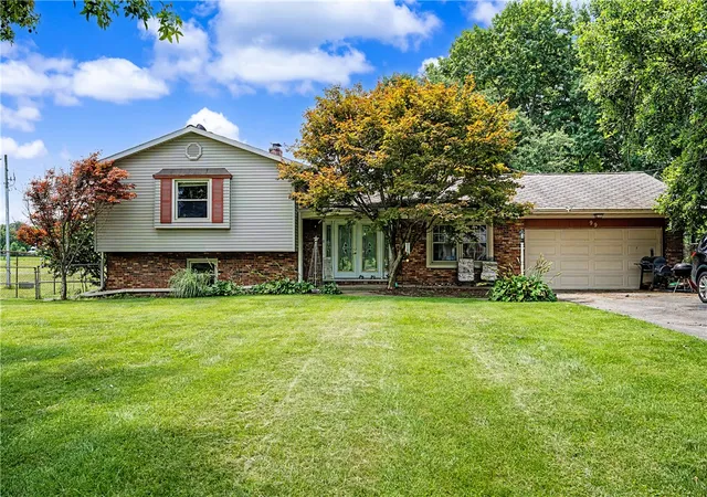 1st image of 99 Katherine Dr, Eaton, OH 45320 | MLS# 965068