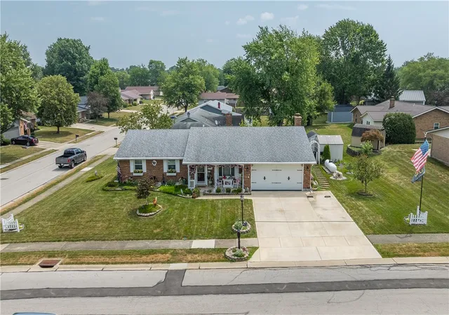 Photo 4 of Single family home for sale at 2442 Aldrin Dr, Sidney, OH 45365 | MLS# 965065 | Listing updated on 2026-08-25