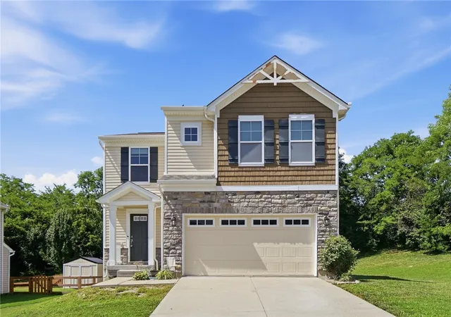 Photo 1 of Single family home for sale at 1022 Golden Oak Dr, Hamilton, OH 45013 | MLS# 965162 | Listing updated on 2026-08-25