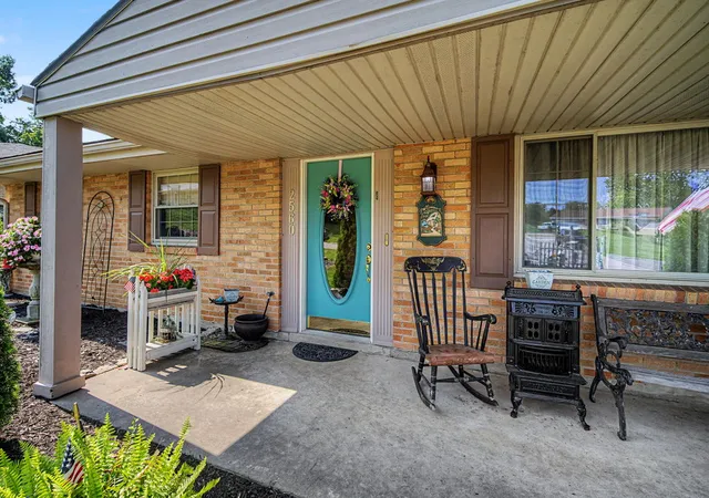 Photo 2 of Single family home for sale at 2560 Marigold Dr, Dayton, OH 45449 | MLS# 965153 | Listing updated on 2026-08-24