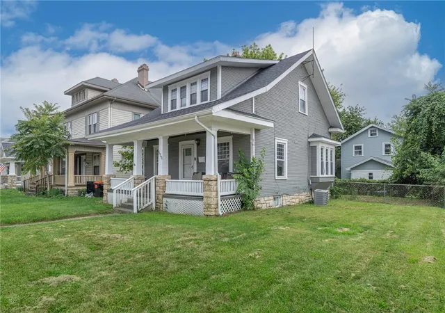 2nd image of 555 E Madison Ave, Springfield, OH 45503 | MLS# 964154