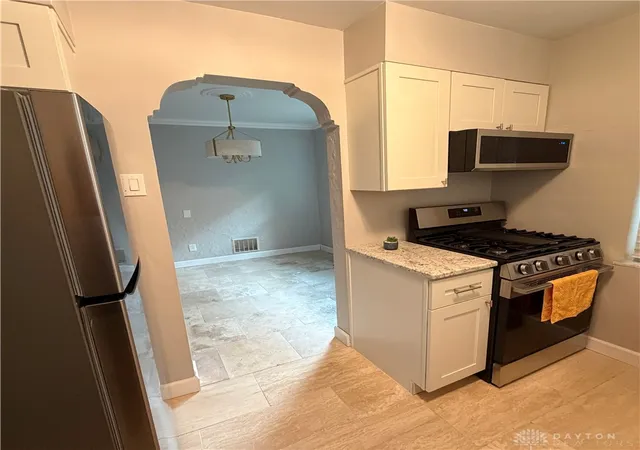 Photo 4 of Sale Pending at 49 W Maplewood Ave, Dayton, OH 45405 | MLS# 965201 | Listing updated on 2026-08-18