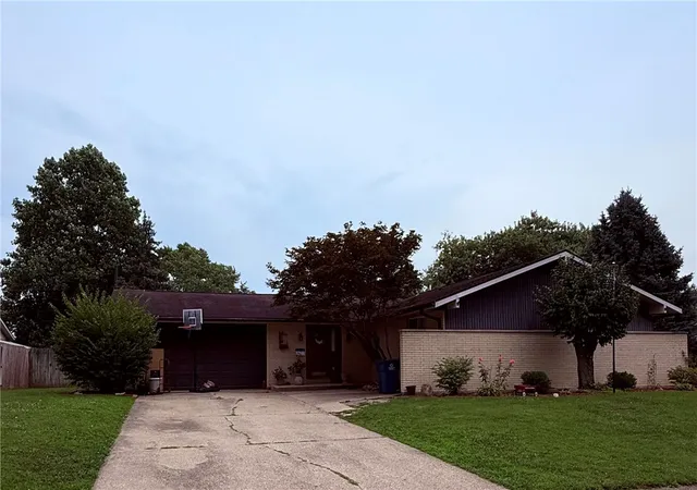 2nd image of 420 Bowman Ave, Tipp City, OH 45371 | MLS# 965255