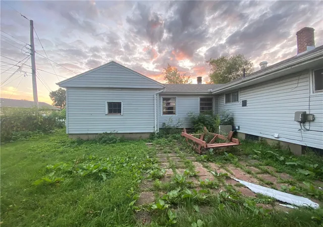 Photo 3 of Single family home for sale at 432 Van Tress Dr, Fairborn, OH 45324 | MLS# 964422 | Listing updated on 2026-08-24