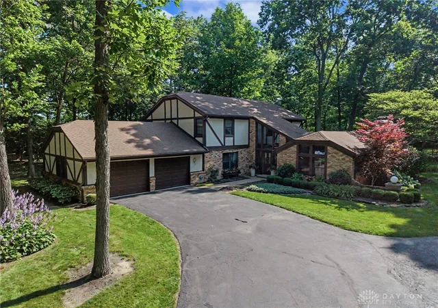 Photo 1 of Sale Pending at 2610 Trebein Rd, Xenia, OH 45385 | MLS# 964095 | Listing updated on 2026-08-09