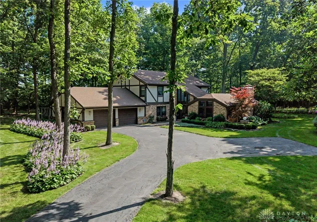 Photo 3 of Sale Pending at 2610 Trebein Rd, Xenia, OH 45385 | MLS# 964095 | Listing updated on 2026-08-09
