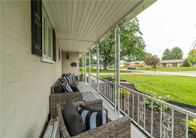 Photo 4 of Sale Pending at 504 N Parkway Dr, Piqua, OH 45356 | MLS# 965215 | Listing updated on 2026-08-10