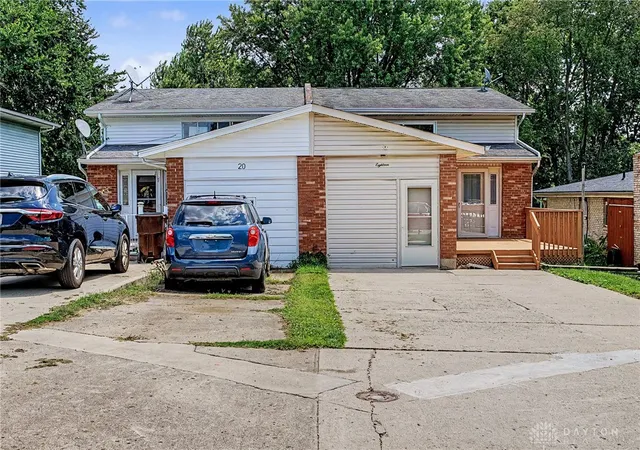Photo 3 of Single family home for sale at 18 Highridge Ct, Franklin, OH 45005 | MLS# 965421 | Listing updated on 2026-10-05