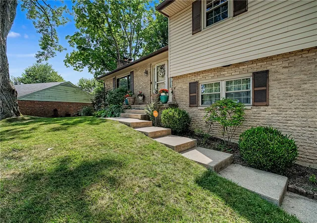 Photo 4 of Sale Pending at 6631 Caldero Ct, Dayton, OH 45415 | MLS# 965363 | Listing updated on 2026-08-18