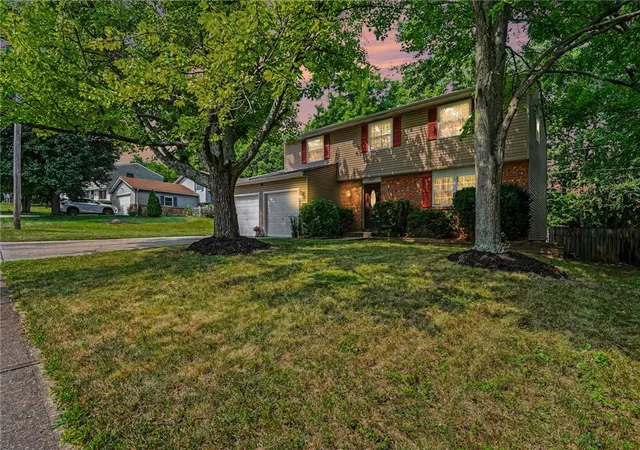 Photo 1 of Single family home for sale at 5627 Crestview Dr, Fairfield, OH 45014 | MLS# 965242 | Listing updated on 2026-08-20