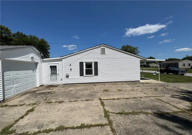 Photo 37 of Sale Pending at 1991 Drake Dr, Xenia, OH 45385 | MLS# 965459 | Listing updated on 2026-08-11