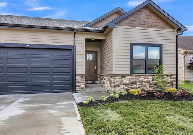 Photo 2 of Townhouse for sale at 693 Waldsmith Way, Vandalia, OH 45377 | MLS# 964562 | Listing updated on 2026-08-18