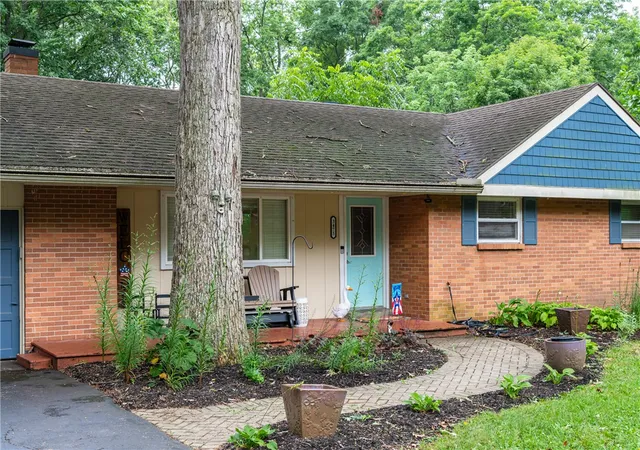 Photo 5 of Sale Pending at 3475 Clar Von Dr, Dayton, OH 45430 | MLS# 965399 | Listing updated on 2026-08-26