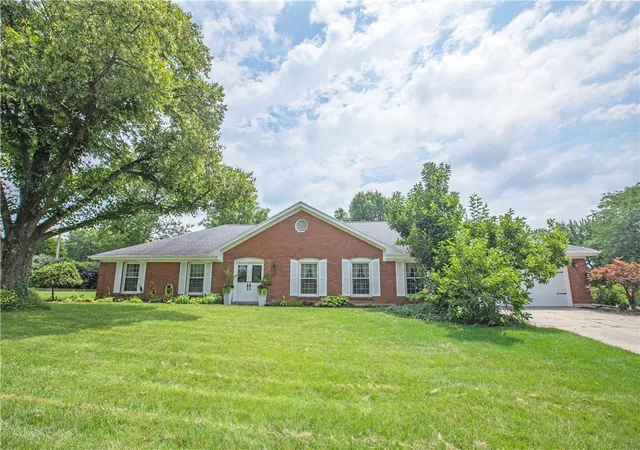 Photo 1 of Single family home for sale at 6800 Cranford Dr, Dayton, OH 45459 | MLS# 965263 | Listing updated on 2026-08-20