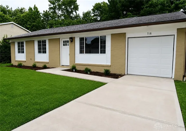 1st image of 718 Ravenna Cir, Reynoldsburg, OH 43068 | MLS# 965410