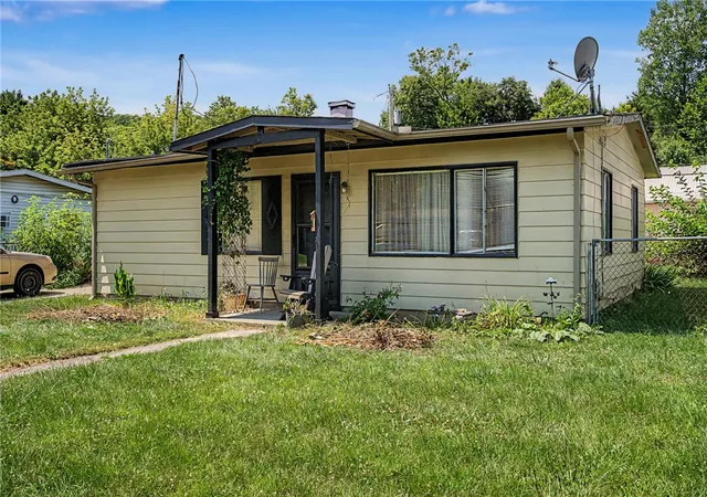2nd image of 765 Seibert Ave, Miamisburg, OH 45342 | MLS# 965595