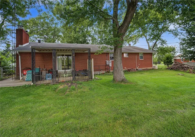 31st image of 2305 Ross Rd, Tipp City, OH 45371 | MLS# 965624