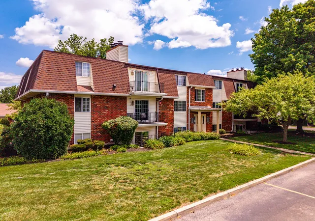 2nd image of 8803 Washington Colony Dr, Dayton, OH 45458 | MLS# 965632