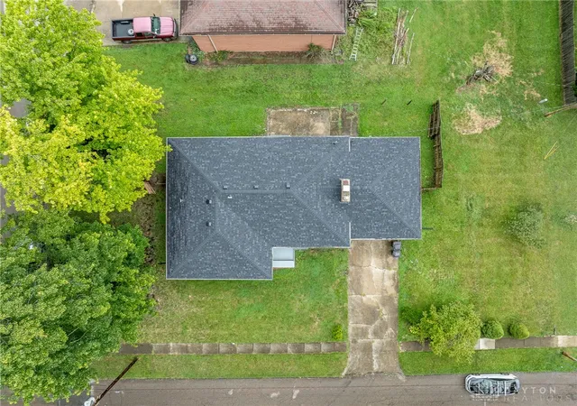 Photo 5 of Sale Pending at 317 Elm Hl Dr, Dayton, OH 45415 | MLS# 965670 | Listing updated on 2026-08-24