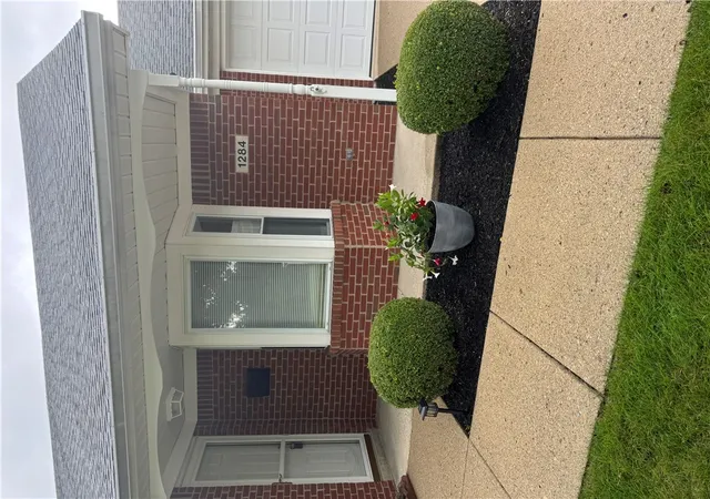 32nd image of 1284 Pheasant Run, Springfield, OH 45503 | MLS# 965668