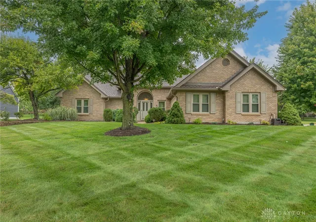 Photo 50 of Sale Pending at 2400 Hickory Bark Dr, Dayton, OH 45458 | MLS# 965588 | Listing updated on 2026-08-21
