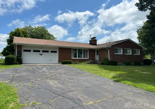 2nd image of 756 S Church St, New Lebanon, OH 45345 | MLS# 965749