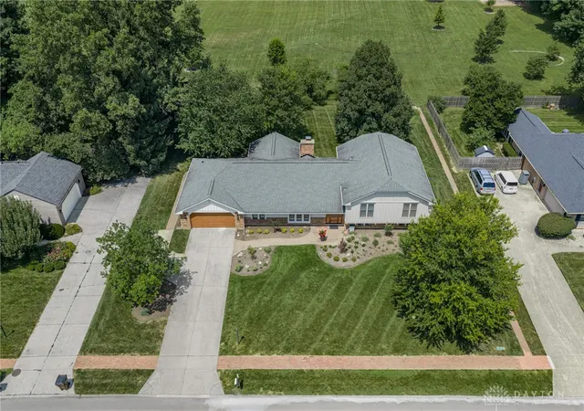 Photo 2 of Single family home for sale at 1225 Green Timber Trl, Dayton, OH 45458 | MLS# 965723 | Listing updated on 2026-08-16
