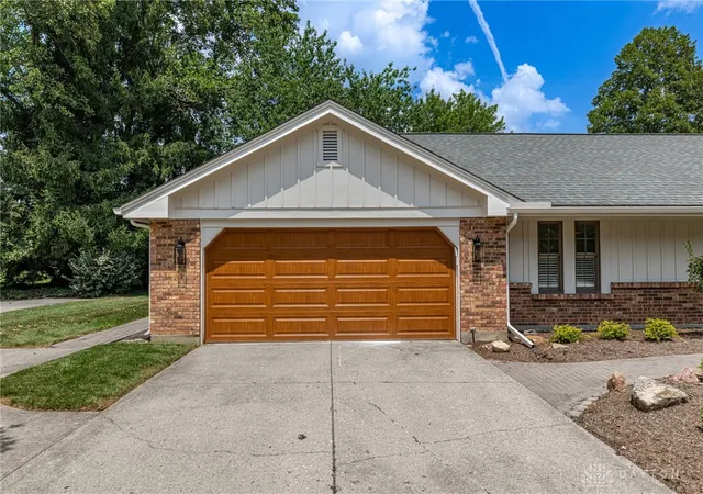 Photo 3 of Single family home for sale at 1225 Green Timber Trl, Dayton, OH 45458 | MLS# 965723 | Listing updated on 2026-08-16