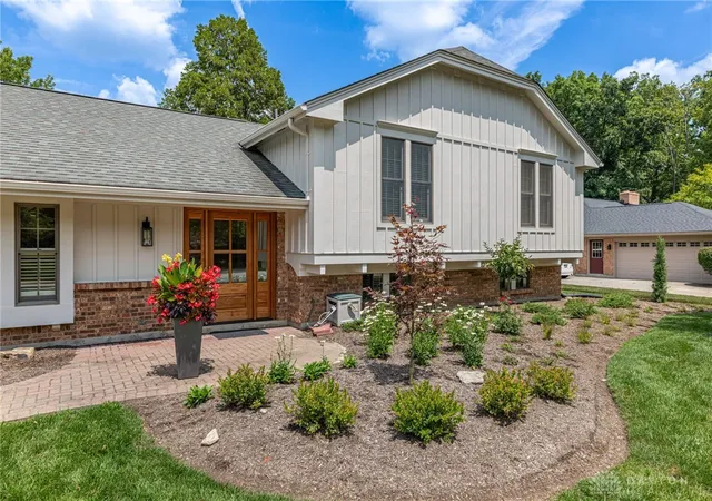 Photo 4 of Single family home for sale at 1225 Green Timber Trl, Dayton, OH 45458 | MLS# 965723 | Listing updated on 2026-08-16