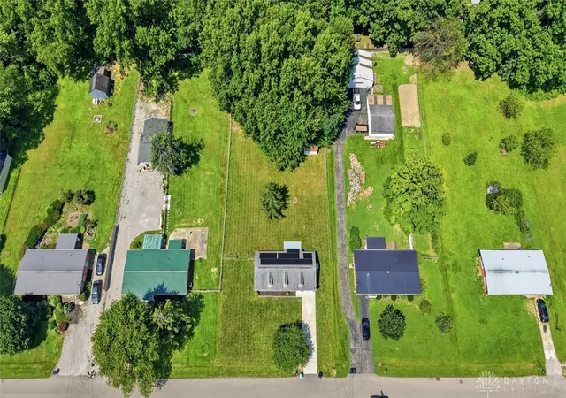 Photo 3 of Sale Pending at 69 Wolfer Dr, Amelia, OH 45102 | MLS# 965692 | Listing updated on 2026-08-10