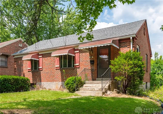 Photo 3 of Single family home for sale at 333 Castlewood Ave, Dayton, OH 45405 | MLS# 965219 | Listing updated on 2026-08-21