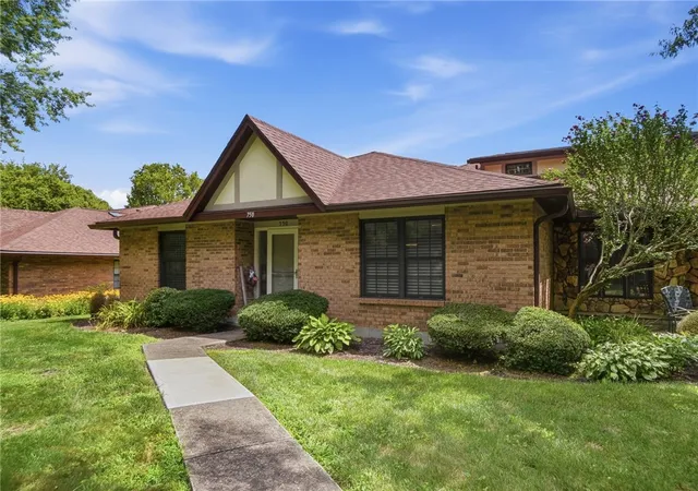 2nd image of 750 Pine Needles Dr, Dayton, OH 45458 | MLS# 965737