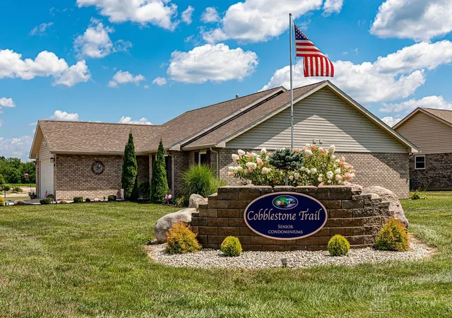 Photo 2 of Sale Pending at 136 Pebble Crk Dr, Eaton, OH 45320 | MLS# 965637 | Listing updated on 2026-08-21