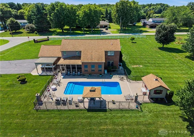 34th image of 31 Wesley Wy, Wilmington, OH 45177 | MLS# 965845