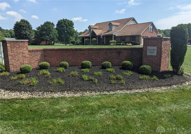 3rd image of 31 Wesley Wy, Wilmington, OH 45177 | MLS# 965845