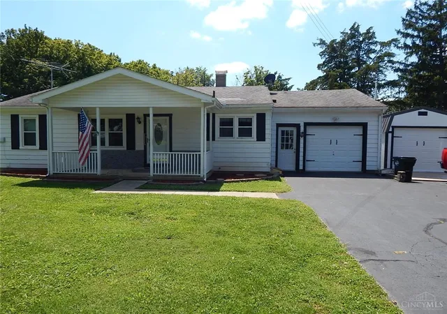Photo 2 of Sale Pending at 5701 Lake Rd, Morrow, OH 45152 | MLS# 965892 | Listing updated on 2026-08-18