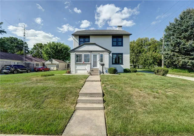 Photo 1 of Single family home for sale at 126 Oakwood St, Greenville, OH 45331 | MLS# 965846 | Listing updated on 2026-08-18