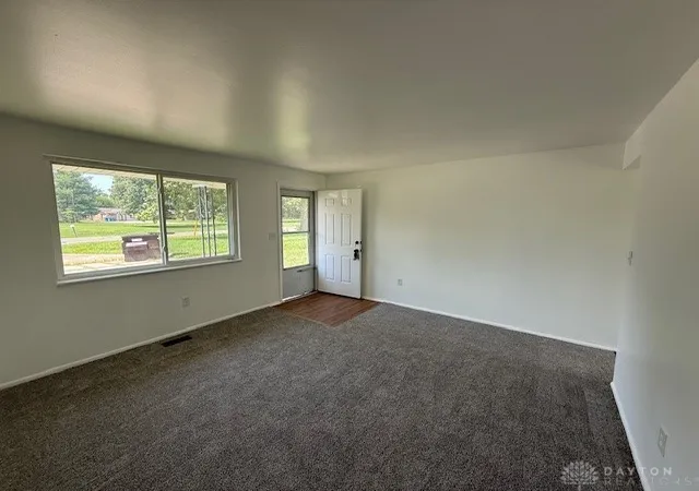image of 5490 Bellefontaine Rd, Dayton, OH 45424 | MLS# 965861