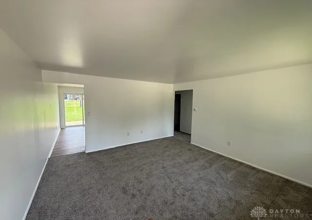 image of 5490 Bellefontaine Rd, Dayton, OH 45424 | MLS# 965861
