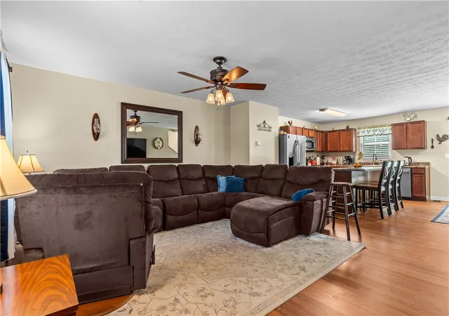 Photo 2 of Single family home for sale at 1120 Shannon Ln, Xenia, OH 45385 | MLS# 965653 | Listing updated on 2026-08-23