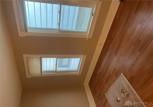 Listing Photo 5 - Condo for sale in building located at 2101 Wyoming St, Dayton, OH 45410