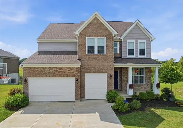 Photo 2 of Single family home for sale at 5755 Tilbury Trl, Liberty Twp, OH 45011 | MLS# 966021 | Listing updated on 2026-08-07