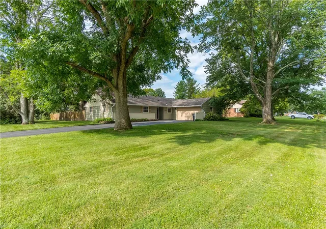 Photo 2 of Sale Pending at 134 Bristol Dr, Dayton, OH 45458 | MLS# 966030 | Listing updated on 2026-08-20