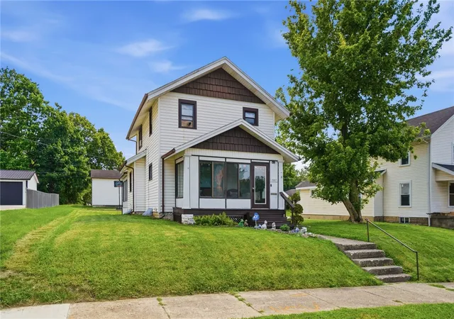 2nd image of 1587 Charles St, Springfield, OH 45505 | MLS# 965972
