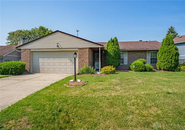 Photo 1 of Sale Pending at 7816 Waterton Ct, Dayton, OH 45426 | MLS# 965639 | Listing updated on 2026-08-09