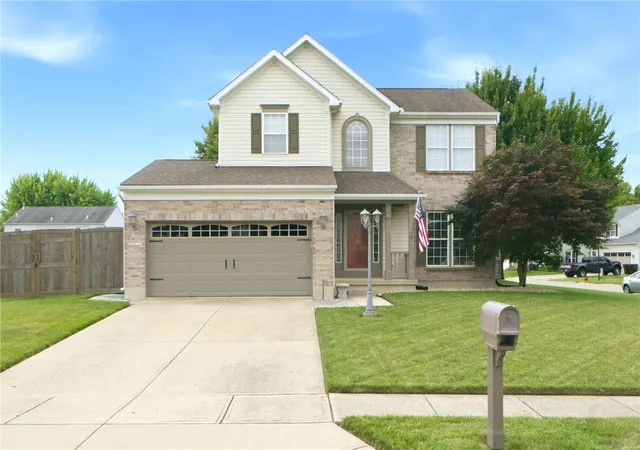 Photo 2 of Single family home for sale at 10 Noelle Ct, Franklin, OH 45005 | MLS# 966069 | Listing updated on 2026-08-17
