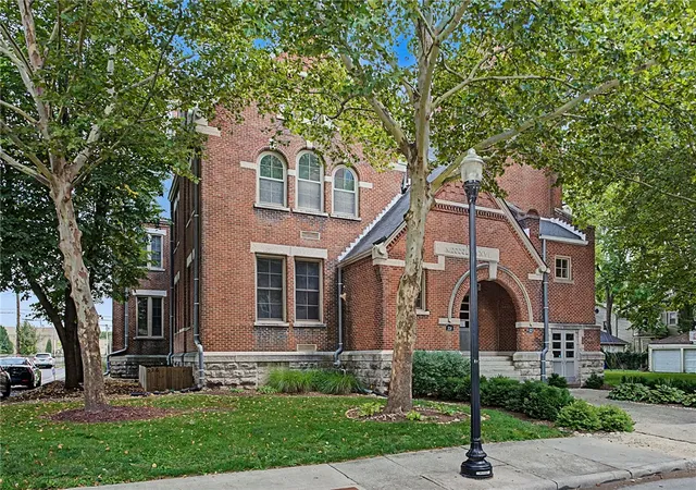 2nd image of 226 Mcdaniel St #270, Dayton, OH 45405 | MLS# 966078